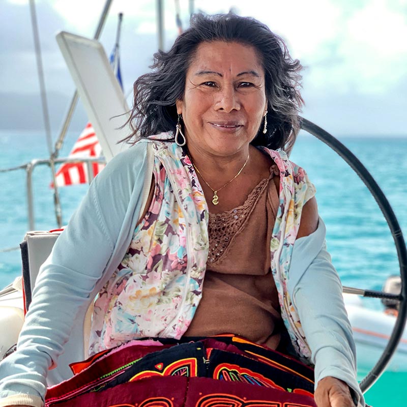 Indigena Kuna San Blas Cocoloco Charter